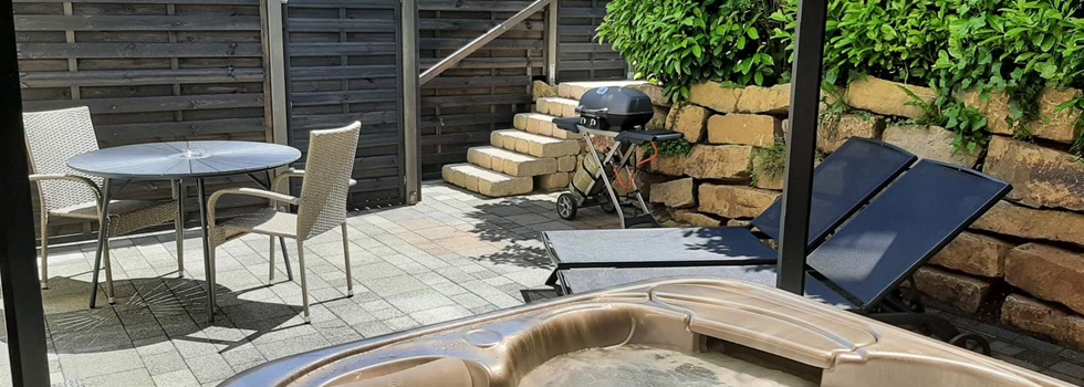 Whirlpool auf Terrasse