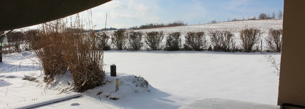 Terrasse mit Schnee